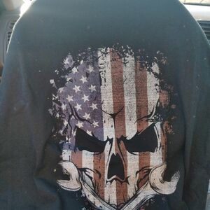 Men's Black Skull Flag Graphic Tee